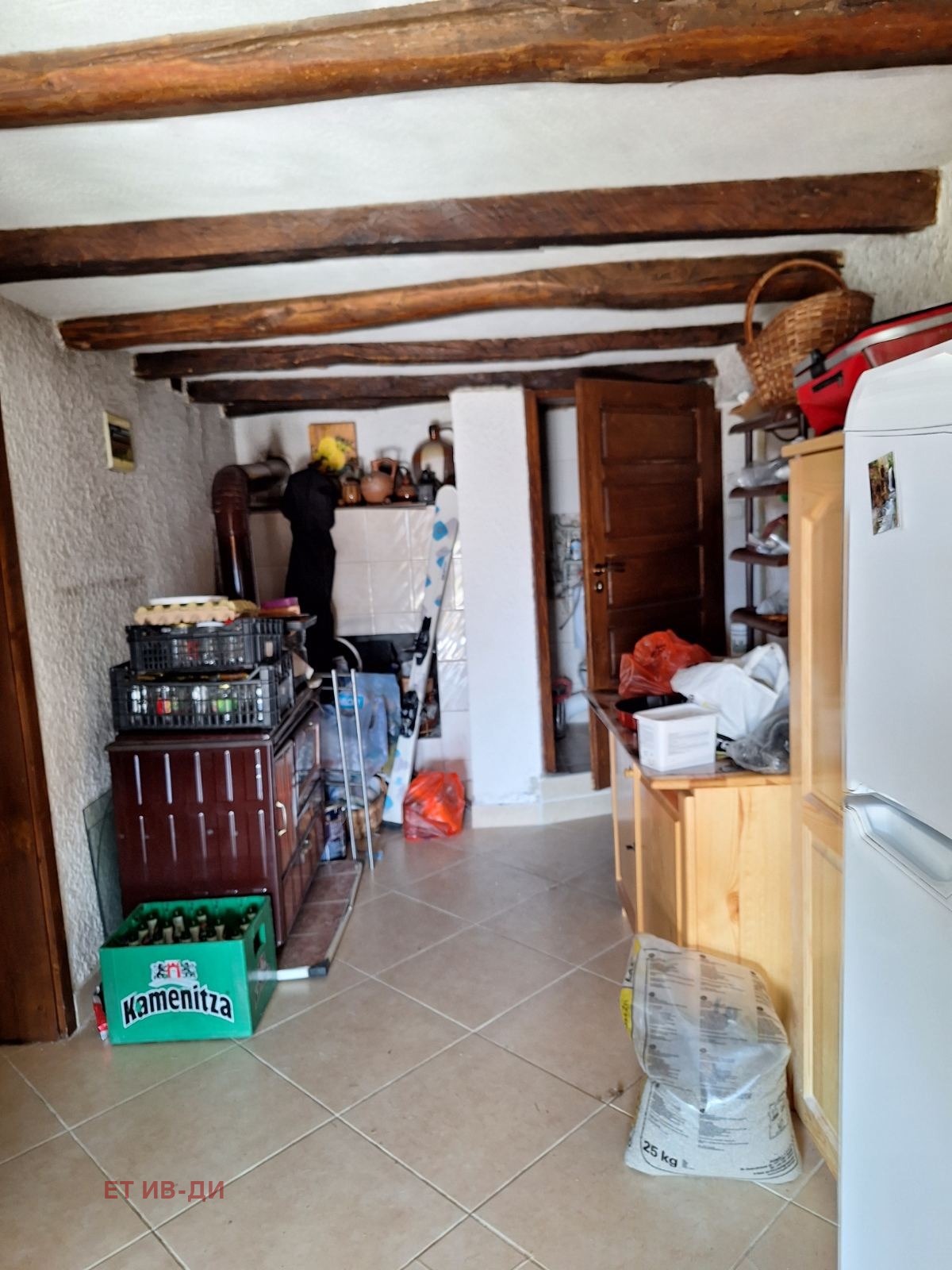 Продава КЪЩА, с. Пчелин, област София област, снимка 16 - Къщи - 54073301