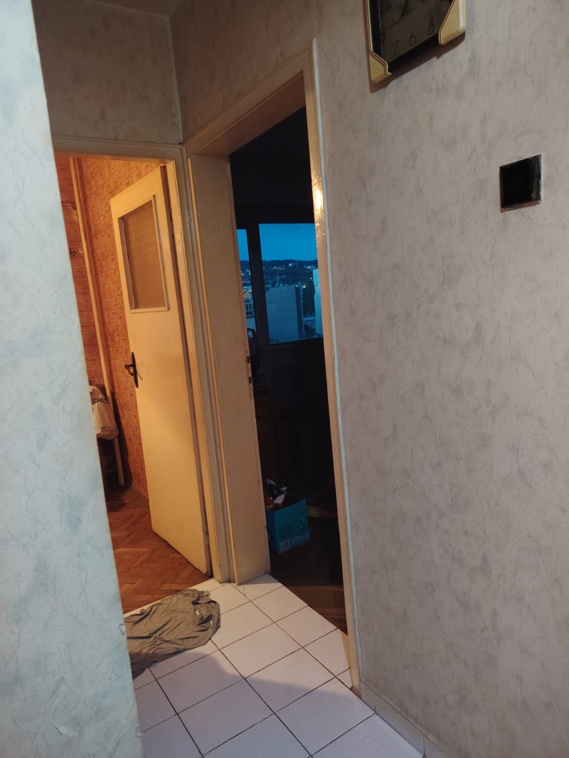 Продава 3-СТАЕН, гр. Варна, Трошево, снимка 2 - Апартаменти - 52263050