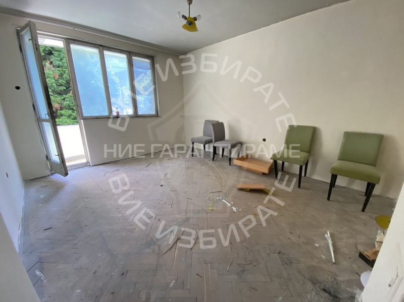 Te koop  3 slaapkamers Varna , Tsentar , 120 m² | 68066812