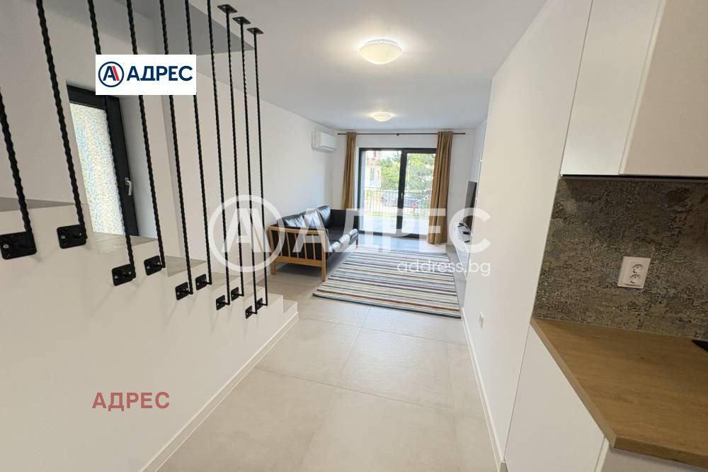 Продава МНОГОСТАЕН, гр. Варна, Галата, снимка 3 - Апартаменти - 53914880