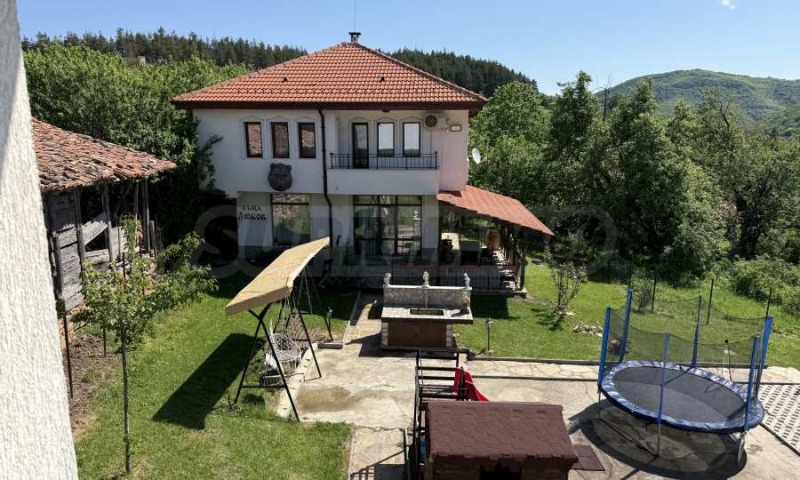 Продава КЪЩА в област Велико Търново, гр. Елена - 464 кв.м / 620 000 € » 1 212 614.60 лв., СУПРИММО ОФИСИ В СТРАНАТА