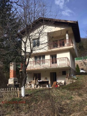 Hus Dragoman, region Sofia 1