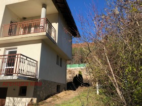 House Dragoman, region Sofia 4