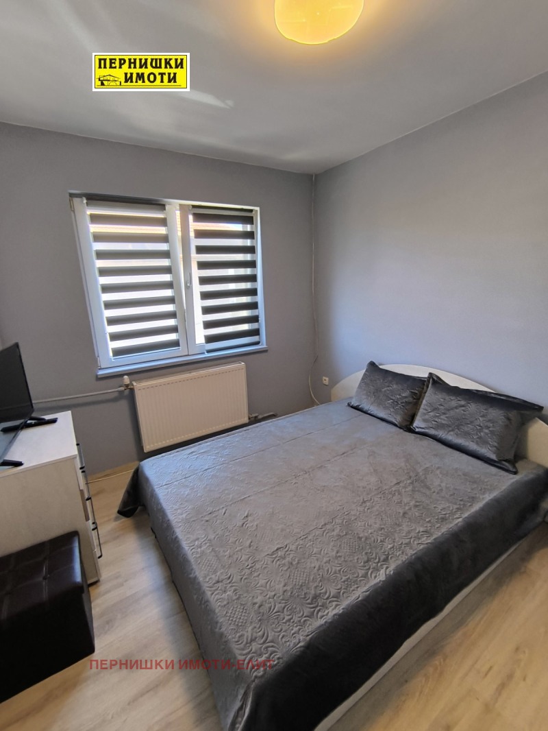 Продава  Етаж от къща град Перник , Ралица , 128 кв.м | 56228593 - изображение [5]