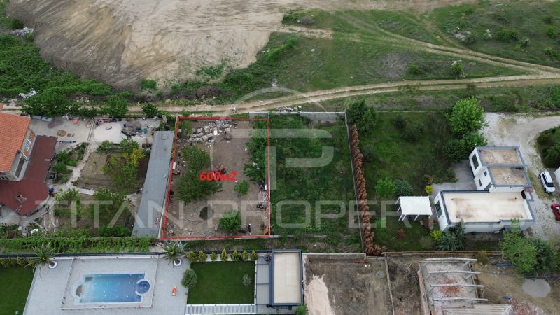 For Sale  Plot region Plovdiv , Belashtitsa , 600 sq.m | 85018177 - image [2]