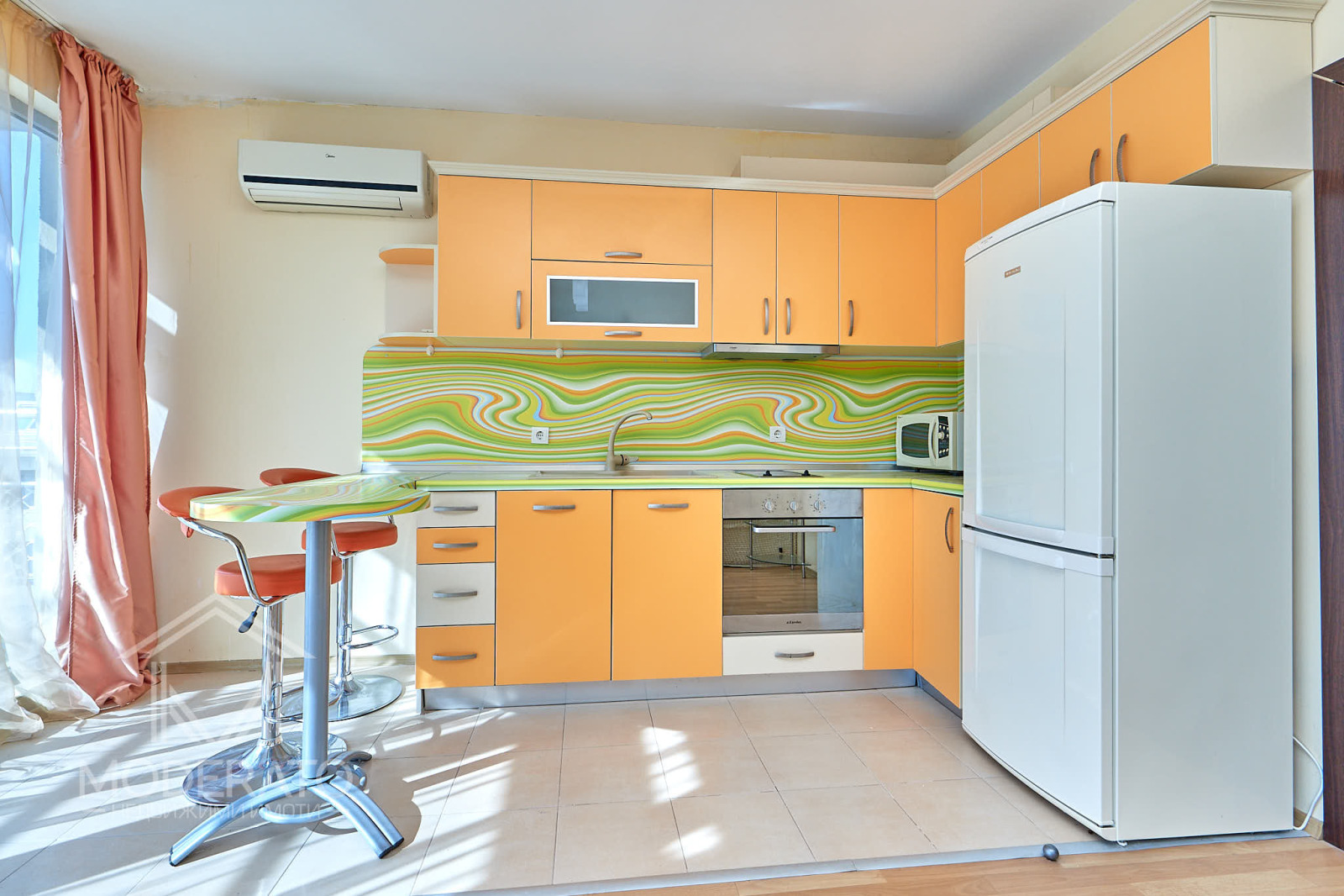 Продава 2-СТАЕН, гр. Поморие, област Бургас, снимка 3 - Апартаменти - 54119708