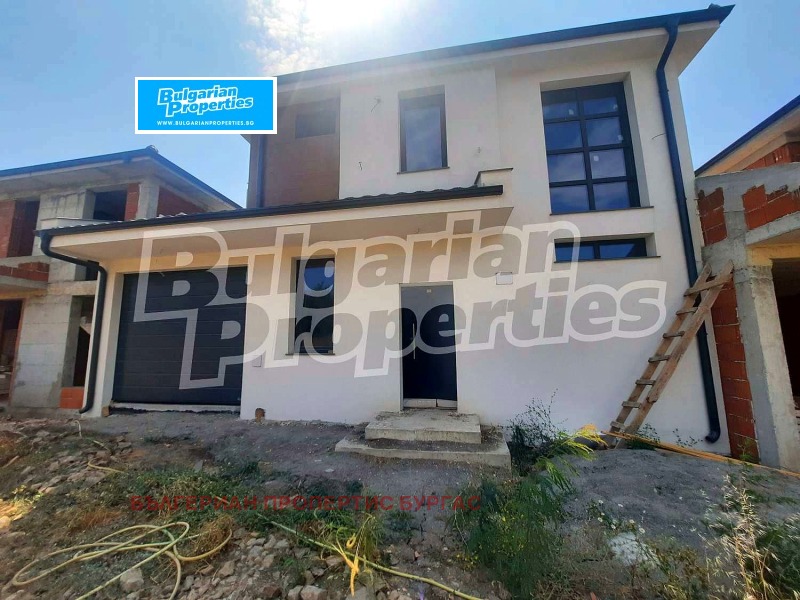 Продава КЪЩА в град Бургас, Сарафово - 255 кв.м / 299 900 € » 586 553.42 лв., БЪЛГЕРИАН ПРОПЕРТИС БУРГАС