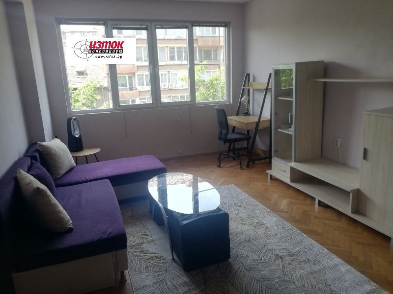 Til salgs  1 soverom Sofia , Banisjora , 75 kvm | 86088027 - bilde [3]