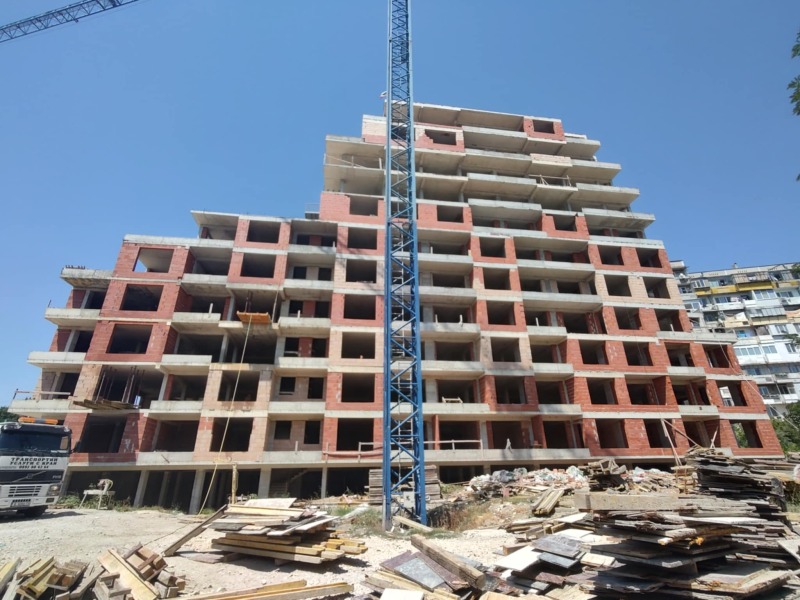 De vânzare  2 dormitoare Varna , Vâzrajdane 1 , 81 mp | 40616951