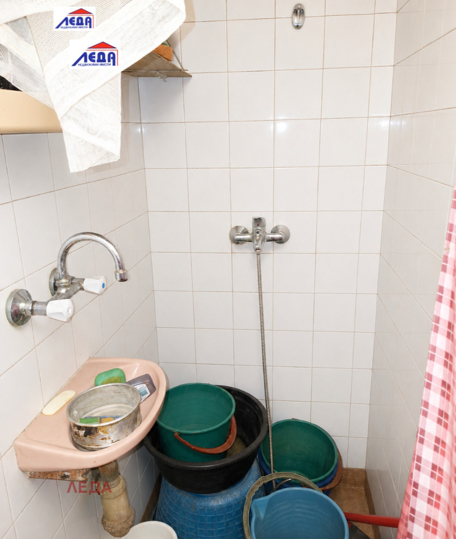 Продава 3-СТАЕН, гр. Плевен, Широк център, снимка 13 - Апартаменти - 56390546