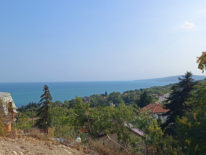 Продава ПАРЦЕЛ в област Добрич, гр. Балчик - 700 кв.м / 44 000 € » 86 056.52 лв., ДИМИТРОВ ГРУП
