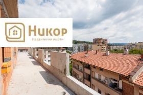 На продаж 3 кімнатна