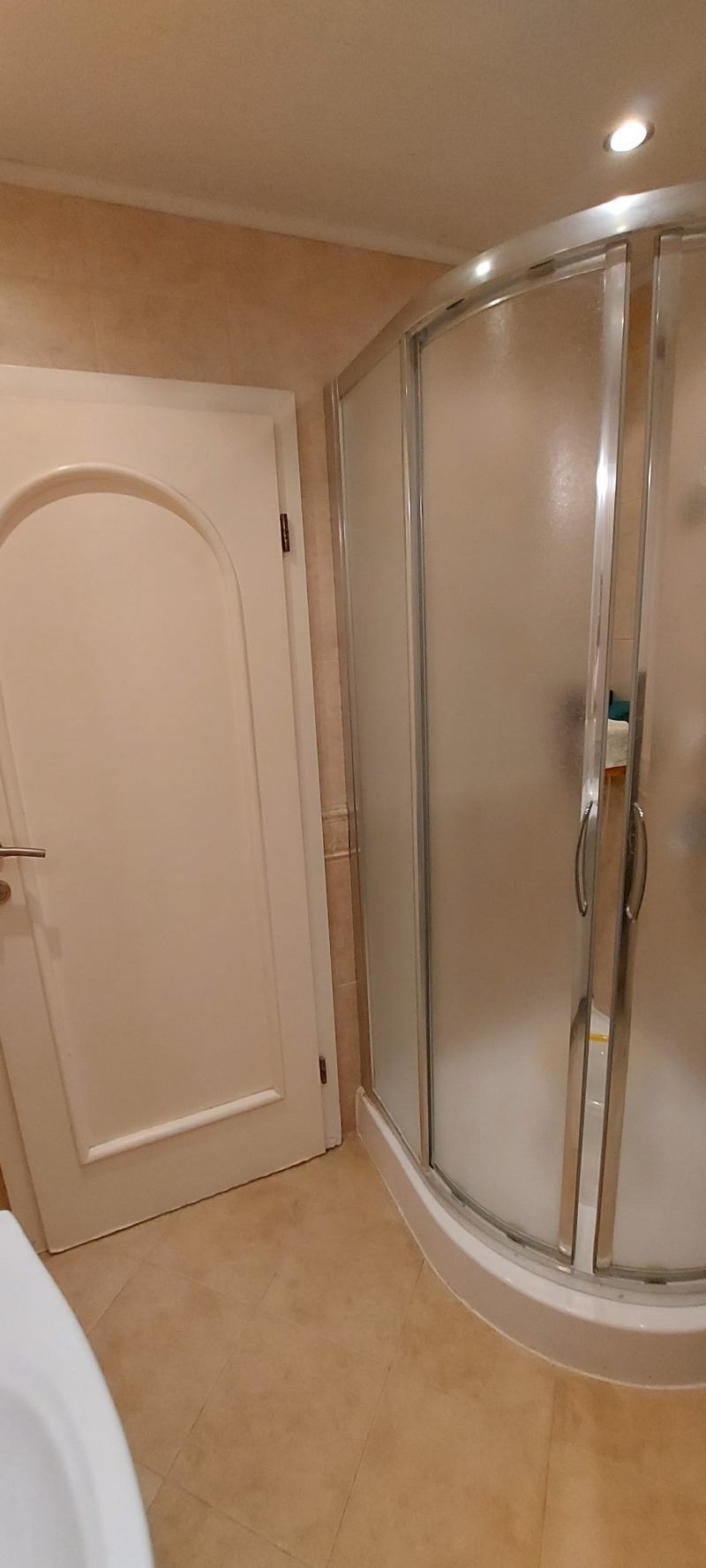 Продава  3-стаен град Хасково , Любен Каравелов , 100 кв.м | 96739034 - изображение [16]