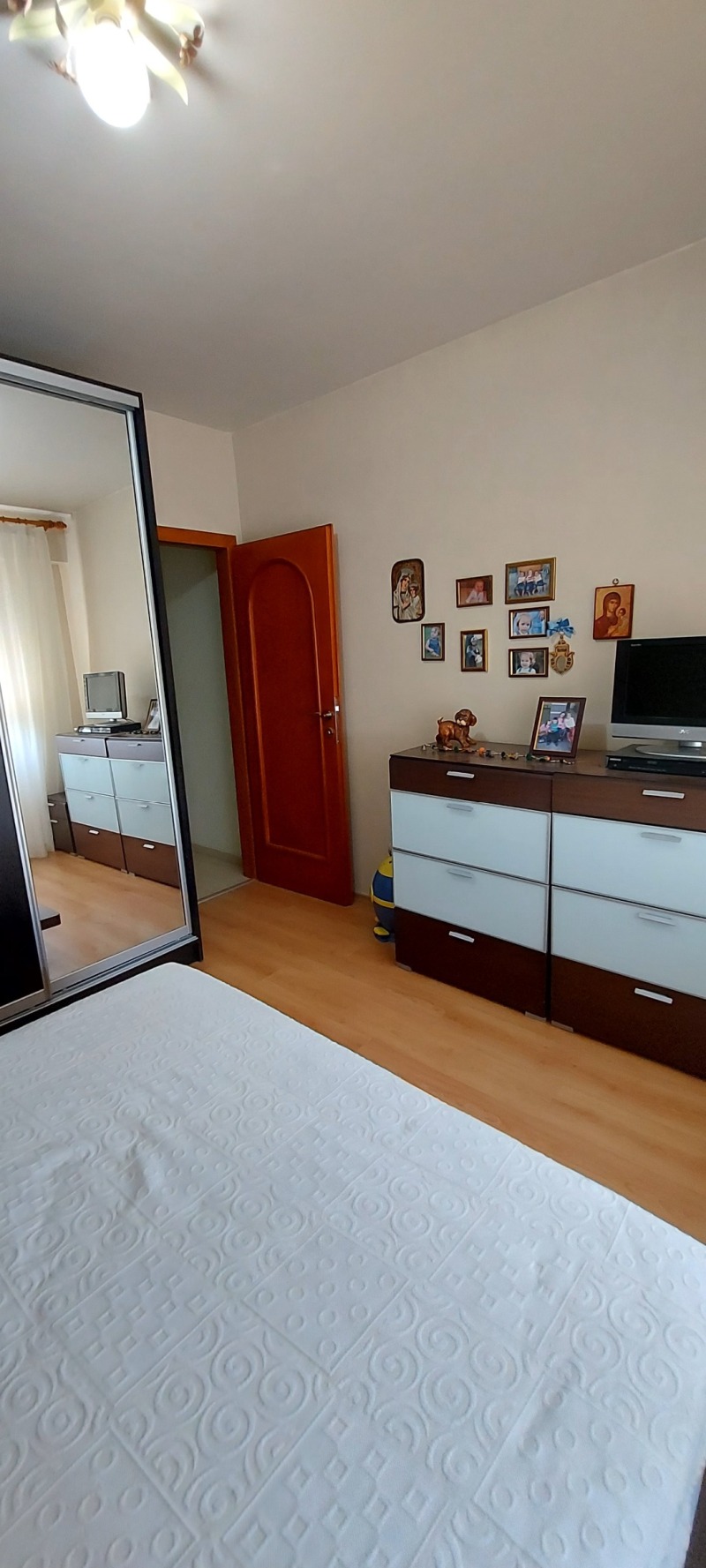 Продава  3-стаен град Хасково , Любен Каравелов , 100 кв.м | 96739034 - изображение [14]