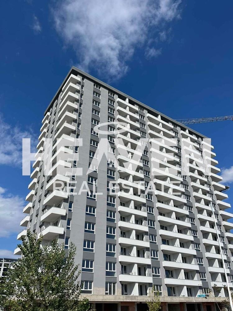 In vendita  2 camere da letto Plovdiv , Gagarin , 135 mq | 74136148