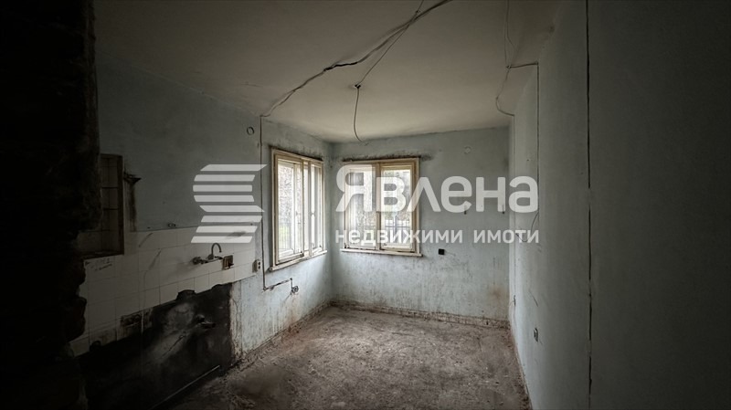 Продава 3-СТАЕН, гр. София, Сухата река, снимка 11 - Апартаменти - 54061039