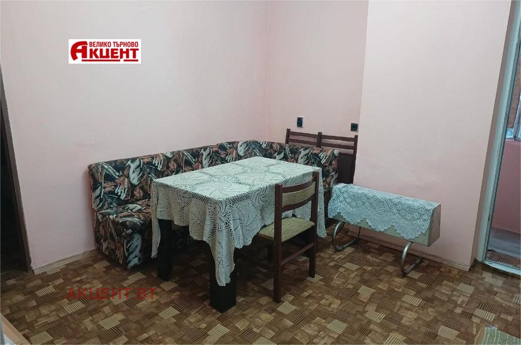 Продава 2-СТАЕН, гр. Велико Търново, Колю Фичето, снимка 2 - Апартаменти - 53647547