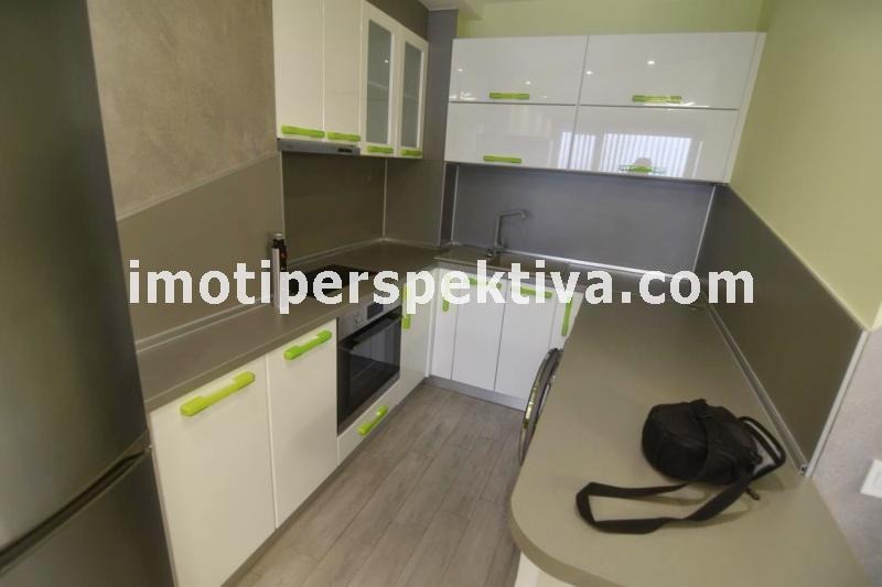 Продава 3-СТАЕН, гр. Пловдив, Кючук Париж, снимка 5 - Aпартаменти - 48678702