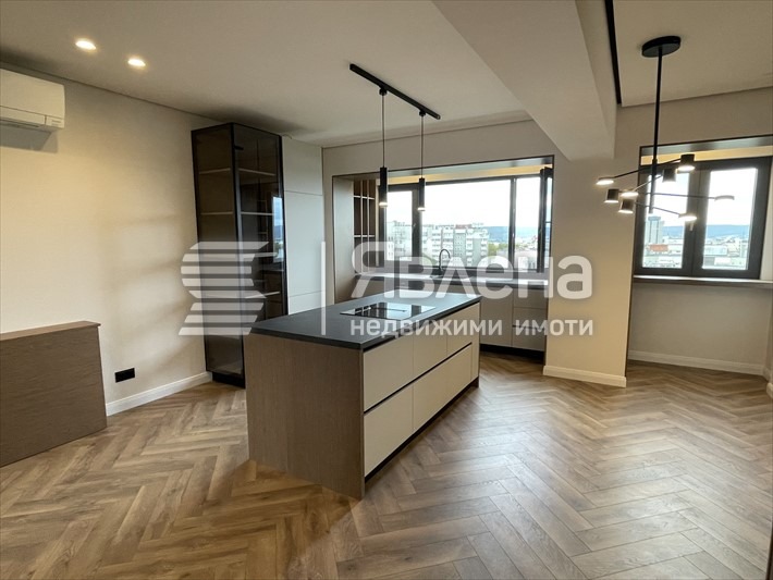 Eladó  2 hálószobás Varna , Csataldzsa , 100 négyzetméter | 75825038