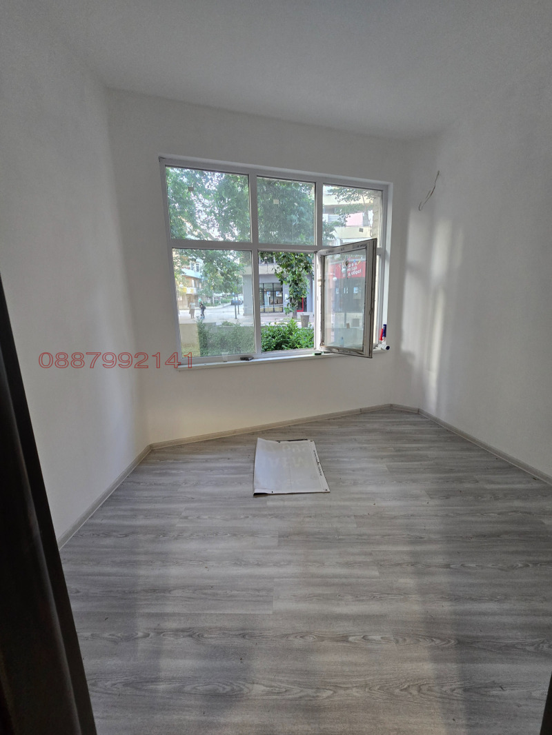 Продава ОФИС, гр. Ямбол, Център, снимка 5 - Офиси - 52783774