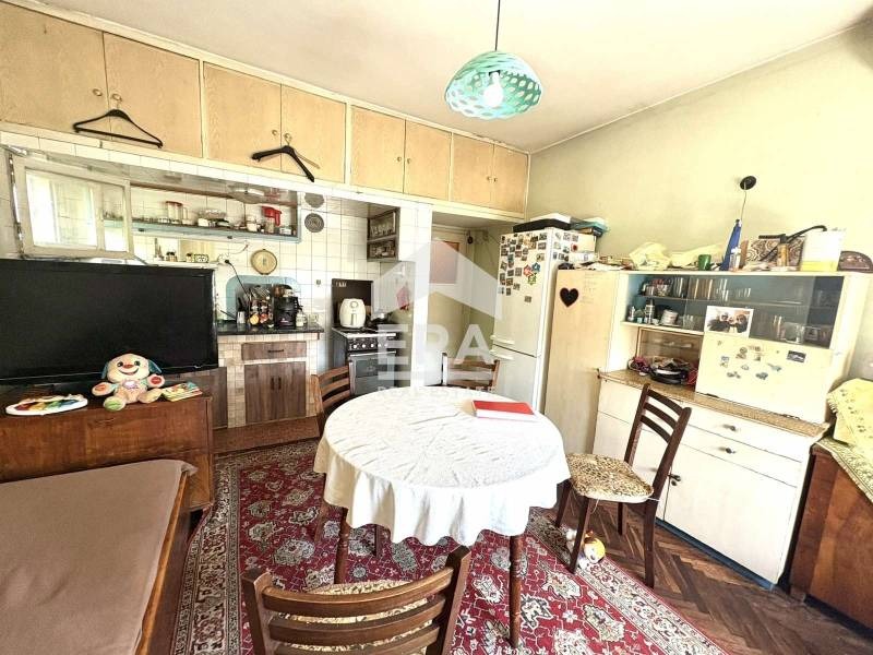Продава 4-СТАЕН, гр. Велико Търново, Център, снимка 3 - Апартаменти - 55000788