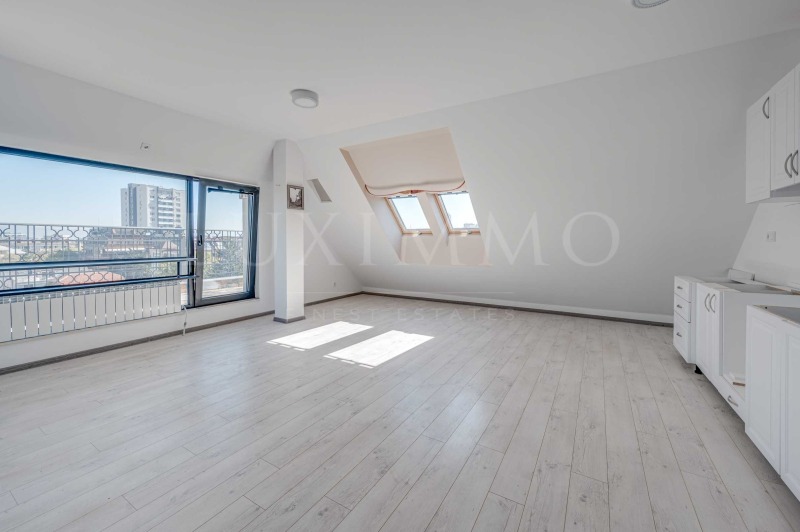 Продава 2-СТАЕН в град София, Изток - 119 кв.м / 520 000 € » 1 017 031.60 лв., ЛУКСИММО
