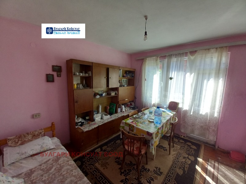Προς πώληση  σπίτι περιοχή Κιουστεντίλ , Σμοτσεβο , 210 τ.μ | 39792474 - εικόνα [11]