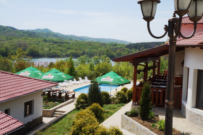 Продава ХОТЕЛ, с. Донковци, област Велико Търново, снимка 11 - Хотели - 52786538