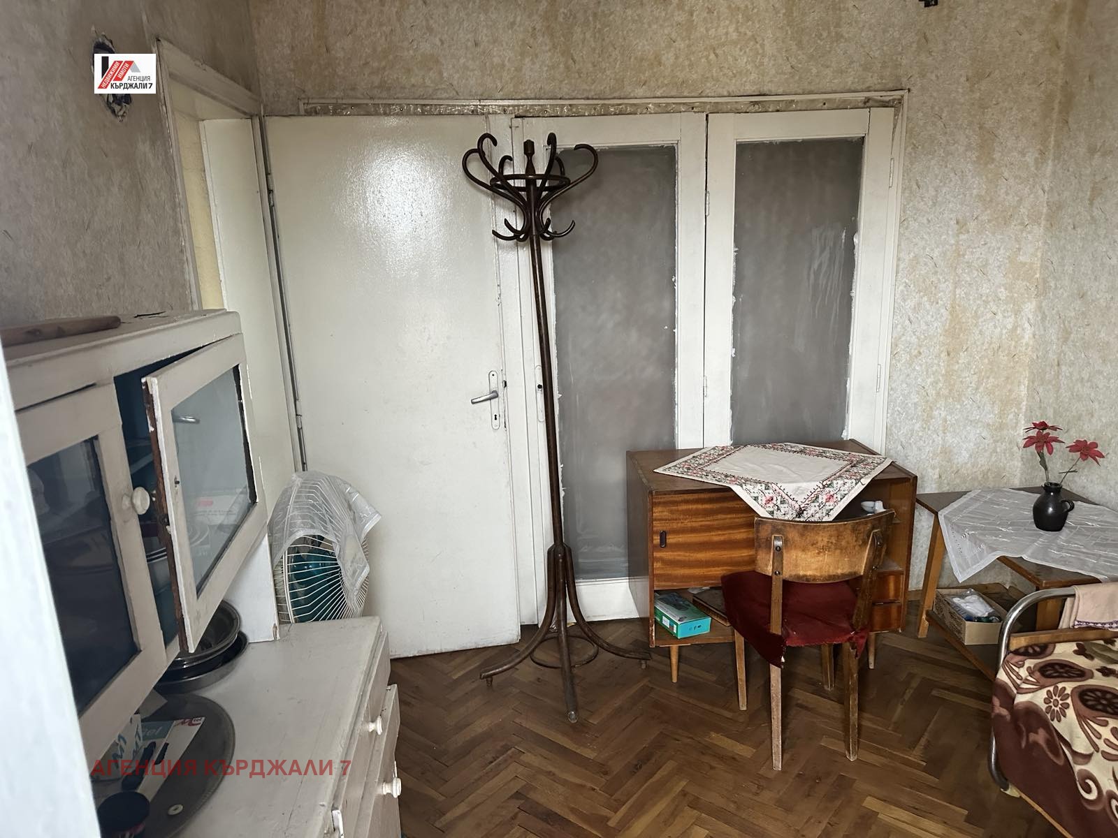 Продава 3-СТАЕН, гр. Кърджали, Център, снимка 10 - Апартаменти - 53678937