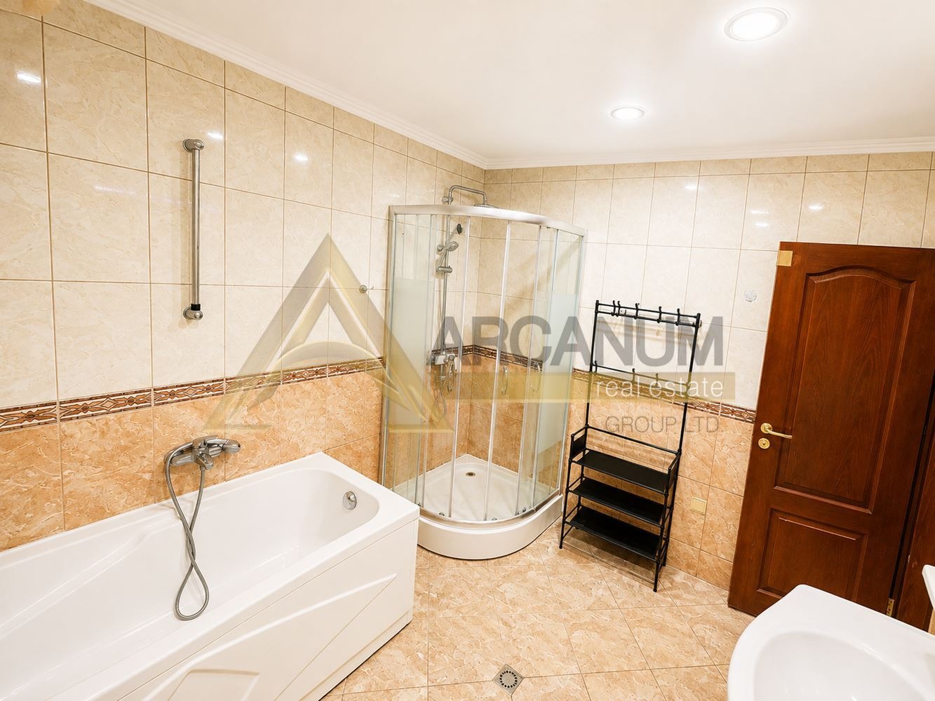 Продава 3-СТАЕН, гр. Варна, Център, снимка 13 - Апартаменти - 55784346