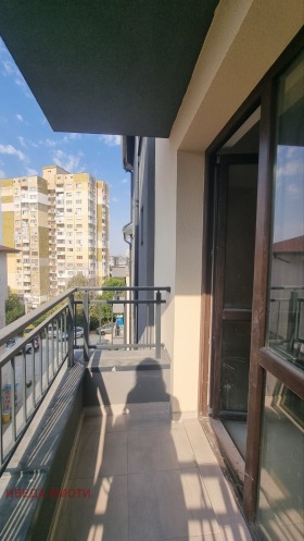 1 dormitorio Vazrazhdane 3, Varna