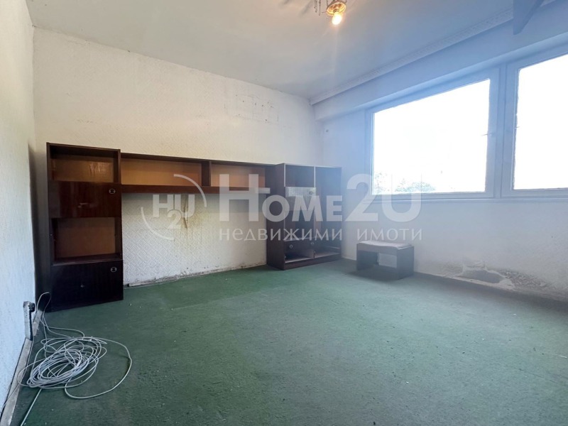 Zu verkaufen  1 Schlafzimmer Pazardschik , Zentar , 61 qm | 37977965 - Bild [2]