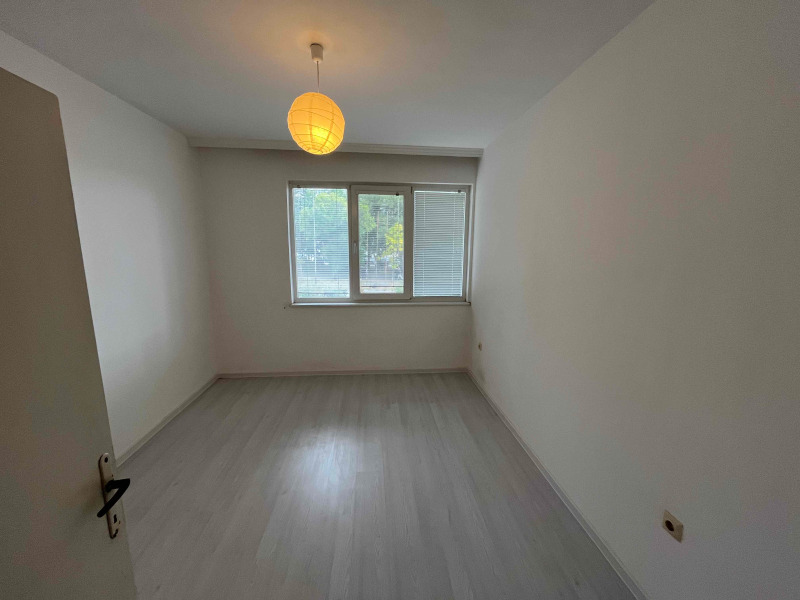 Продава  3-стаен град Варна , Лятно кино Тракия , 77 кв.м | 80326069 - изображение [5]