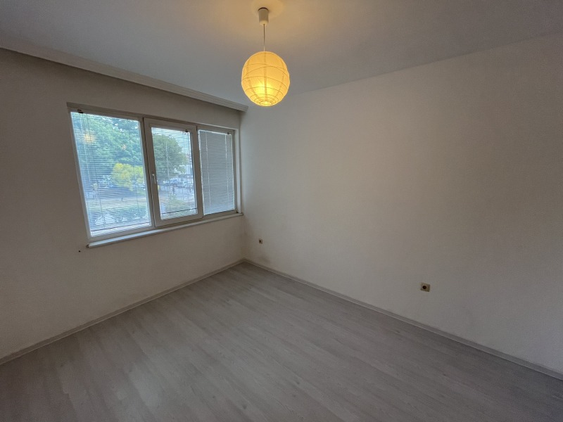 Продава  3-стаен град Варна , Лятно кино Тракия , 77 кв.м | 80326069 - изображение [7]
