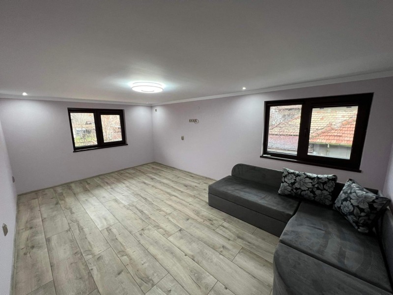 De vânzare  Casa Pleven , Șiroc țentâr , 202 mp | 46317965 - imagine [15]