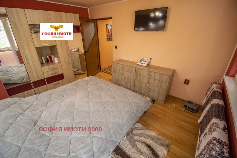 Продава КЪЩА, с. Врачеш, област София област, снимка 2 - Къщи - 52376253