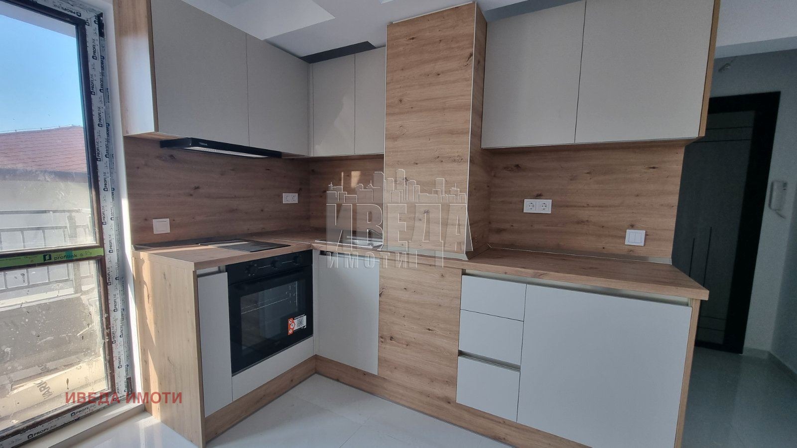 Продава 2-СТАЕН, гр. Варна, Възраждане 3
