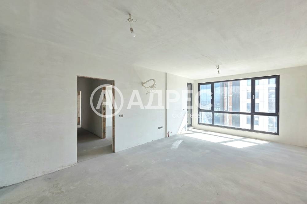 Продава МНОГОСТАЕН, гр. София, Кръстова вада