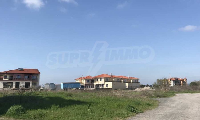 Продава ПАРЦЕЛ в област Бургас, гр. Поморие - 770 кв.м / При запитване, СУПРИММО - БУРГАС