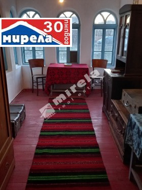 Продажба на имоти в с. Ресен, област Велико Търново - изображение 11 