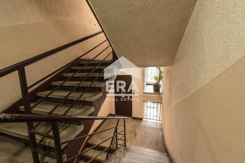 Продава 2-СТАЕН, гр. Варна, Цветен квартал, снимка 16 - Апартаменти - 53945062