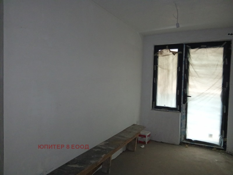 Na sprzedaż  Biuro Sofia , Podujane , 85 mkw | 52507123 - obraz [6]