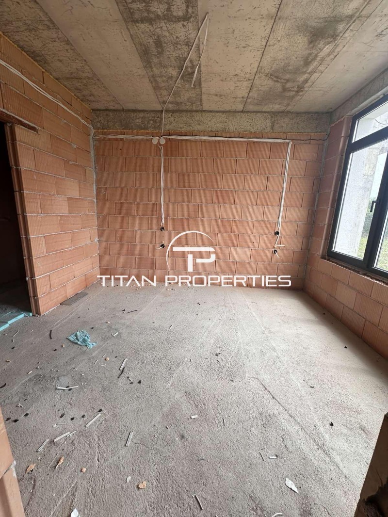 En venta  Casa Burgas , Sarafovo , 254 metros cuadrados | 95740866 - imagen [8]
