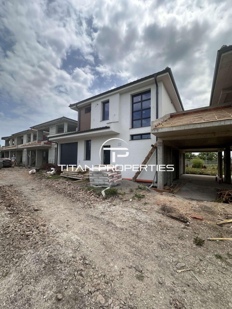 En venta  Casa Burgas , Sarafovo , 254 metros cuadrados | 95740866 - imagen [5]