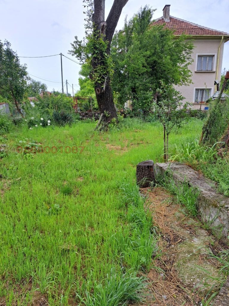 Продава КЪЩА, с. Чирен, област Враца, снимка 8 - Къщи - 52880437