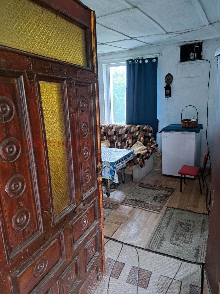 Продава КЪЩА, с. Чирен, област Враца, снимка 11 - Къщи - 52880437
