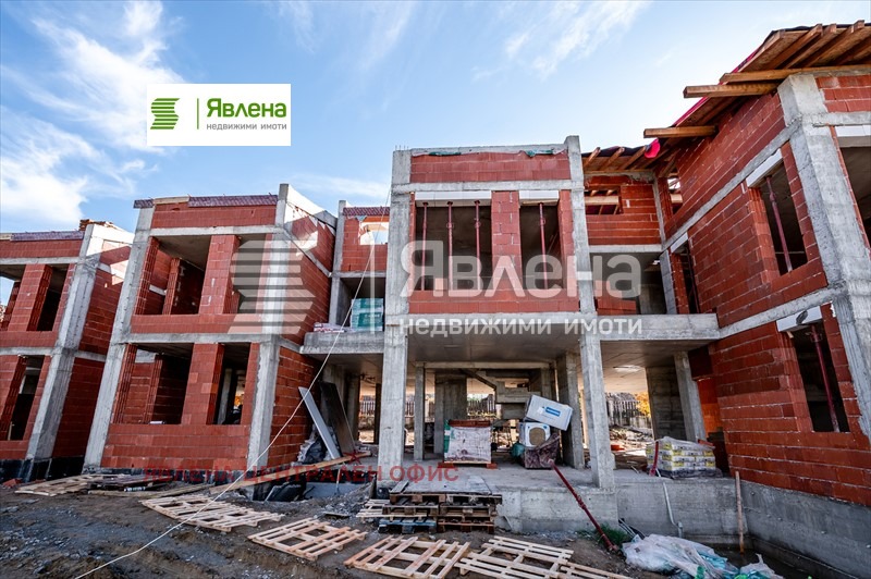 Продава КЪЩА, гр. София, в.з.Малинова долина, снимка 3 - Къщи - 54715536