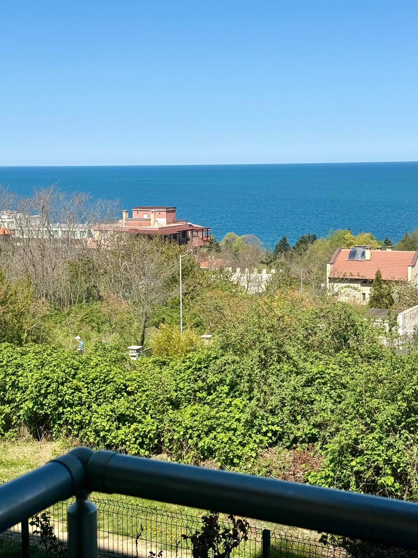 Продава 1-СТАЕН, гр. Бяла, област Варна, снимка 12 - Апартаменти - 54343509