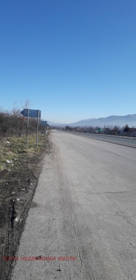 Komplott Botevgrad, region Sofia 2