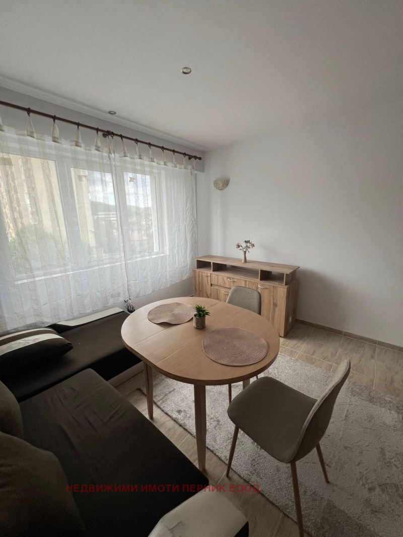 Te koop  Studio Pernik , Mosjino , 25 m² | 74146366 - afbeelding [3]